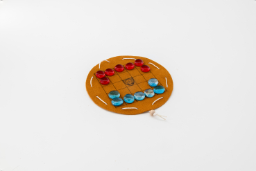 Kono mit Spielsteinen