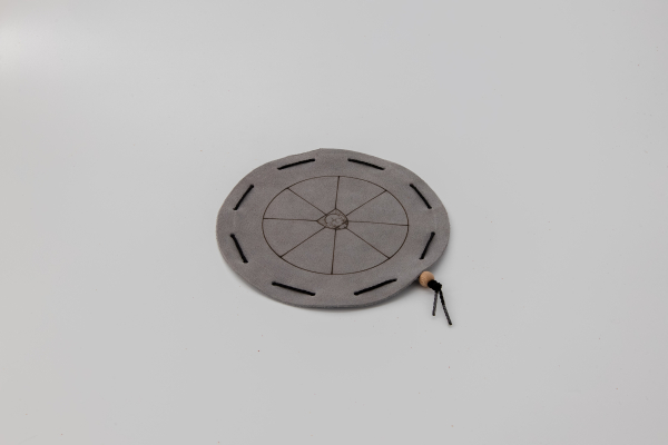 three man morris grey